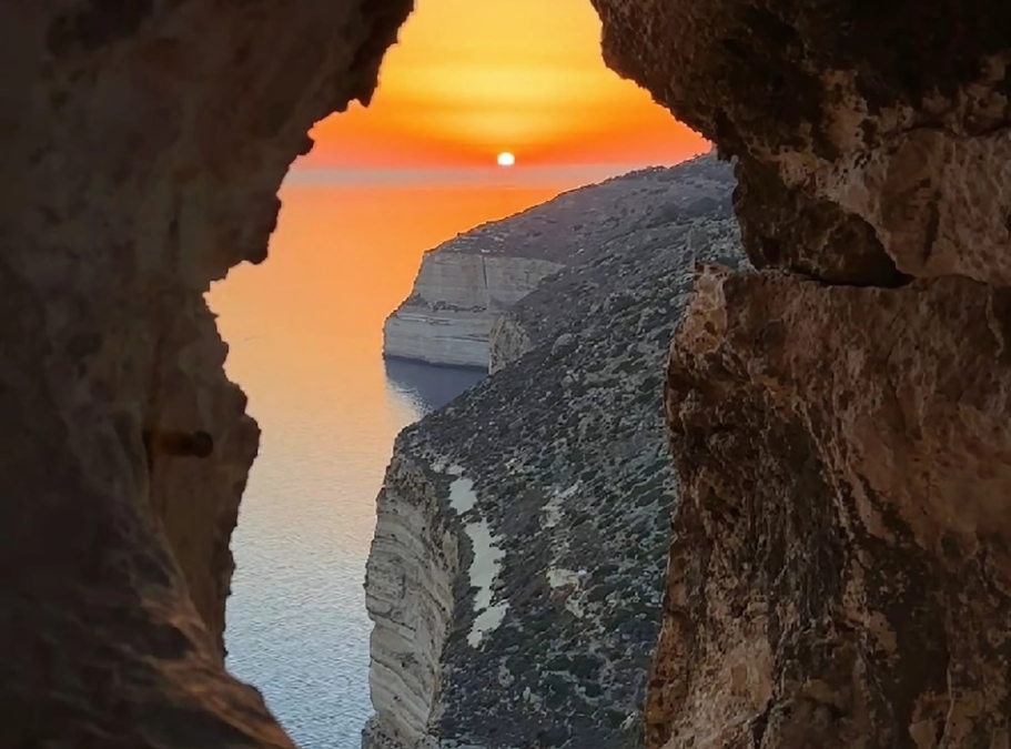 Dingli Cliffs