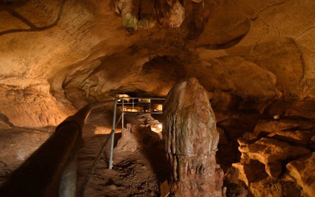 Għar Dalam Cave